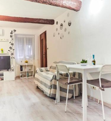 Badalucco Apartment | Sweet Home Relax Villaggio medievale