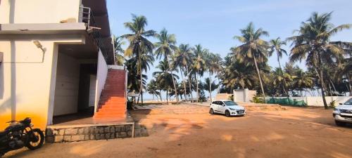 Malpe House | Swimming pool beach front Homestay Malpe udupi