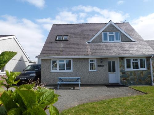 Edern House | Swyn-Y-Mor