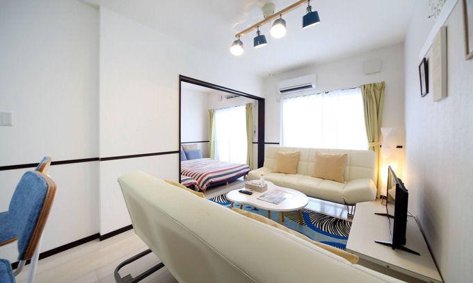 Okinawa Apartment | T.Trust402