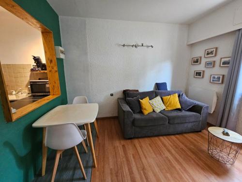 Greoux-les-Bains Apartment | T2 meublé L'Escale Provençale