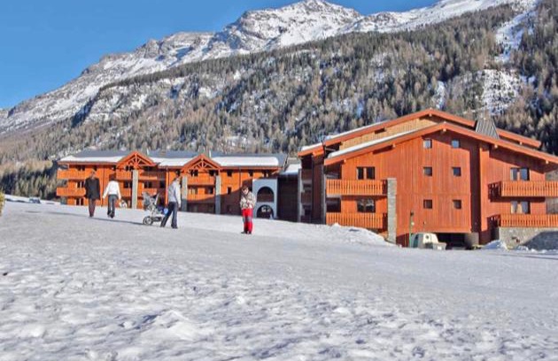 Lanslevillard Apartment | T3 Val Cenis 5/7 personnes 50m2 ski au pieds