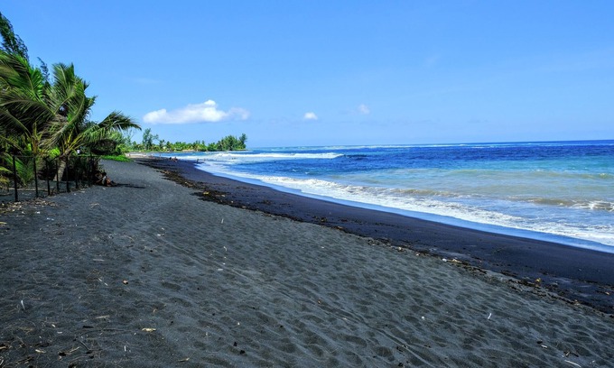 Papara Ski Chalet | TAHITI - Taharuu Bungalows Surf & Beach