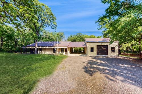 Kingston House | Take a Break