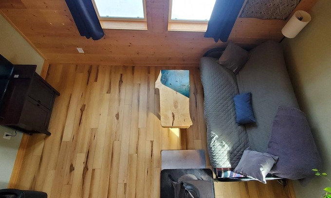 Susitna North Cabin | Talkeetna Cabin Sunlight Grove