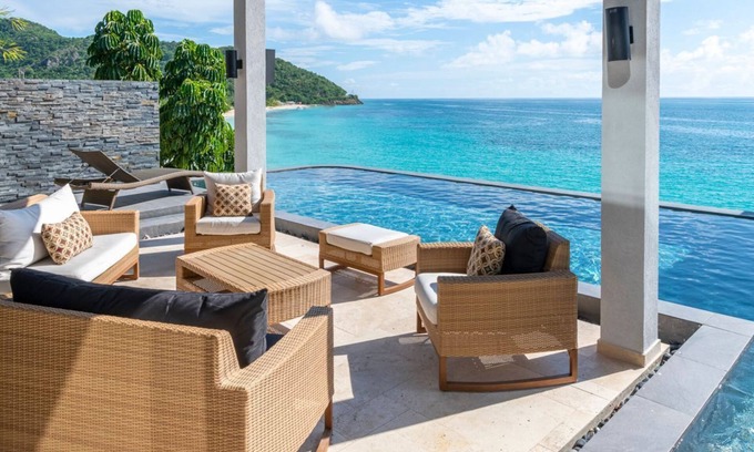 Fryes Beach Resort | Tamarind Hills Resort - Barracuda 8