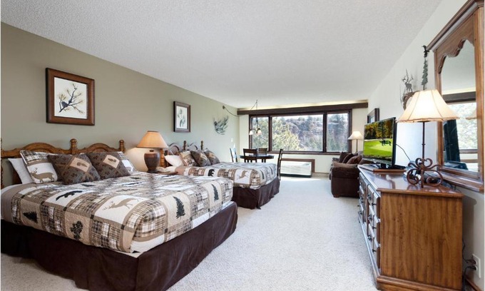 Purgatory Apartment | Tamarron Lodge Studio 306