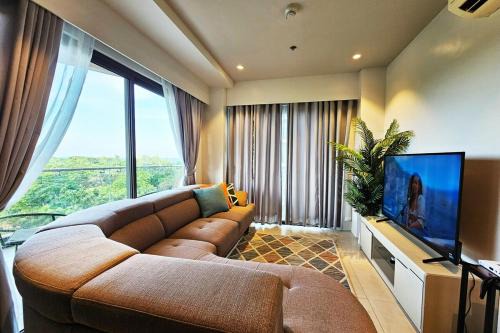 Maribago Apartment | Tambuli Seaside Living 2BR- sea vieww