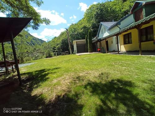 Gilau House | Tarnita Summer House