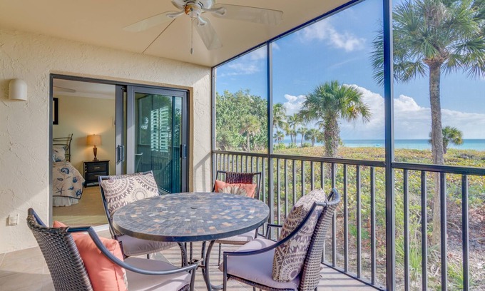 Sanibel Condo | Tarpon Beach 104