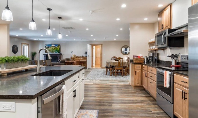 Leigh Creek Estates House | Teewinot Suite at Teton Crest Lodge