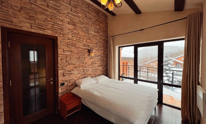 Tsaghkadzor Hotel | Teghenis Resort