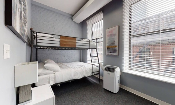 Downtown Boston Apartment | Temple Place Suites