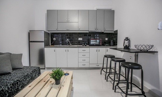 Kalambaka Apartment | Terra di Meteora Suites 3