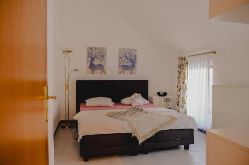 Wahring Apartment | Terrace Apartment near Volksoper and City Centre