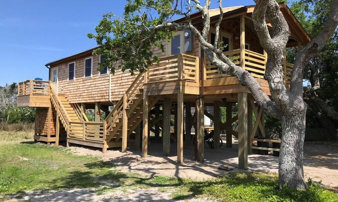Ocracoke House | Terrapin Station: Lovely marsh views!