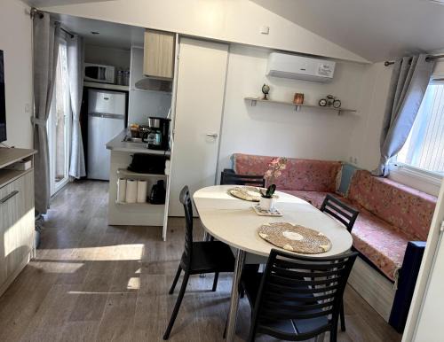 Plan-d'Aups-Sainte-Baume Resort | Terre de Provence, mobil home camping 4*