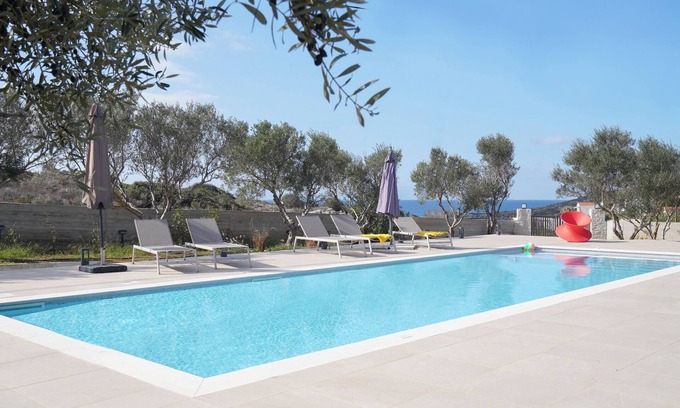 Tersanas House | Tersanas Mare Yellow - Home w. Pool & Large Outdoors