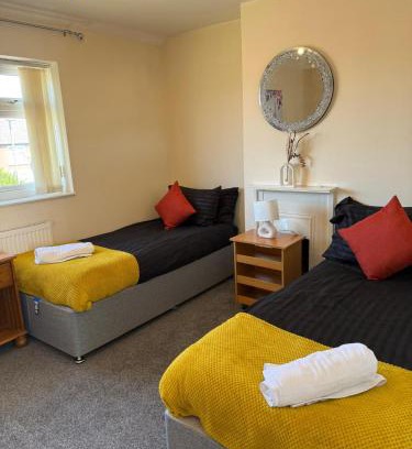 Droylsden Apartment | Tewkes House