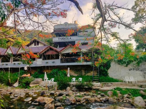 Ranong Bed & Breakfast | THANSILA Resort