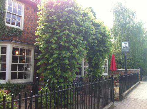 Oakham Hotel | The Admiral Hornblower