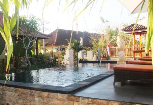Mushroom Bay Resort | The Akah Cottage