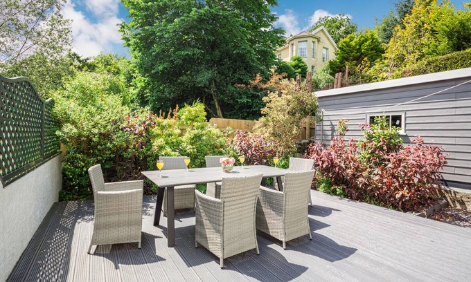 Bangor Cottage | The Art Deco House