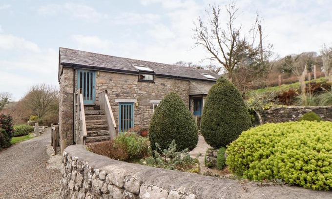 Warleggan House | The Barley Crush