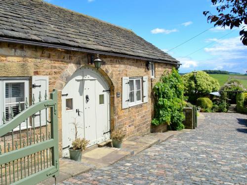 Barlow House | The Barn At Woodland View