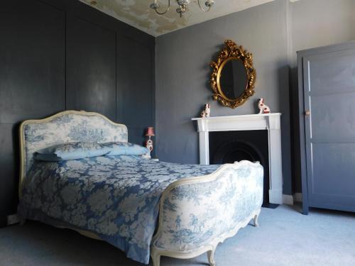 Colyton Bed & Breakfast | The Bear Bread Bakery B&B, Ensuite rooms above the Bakery, Colyton