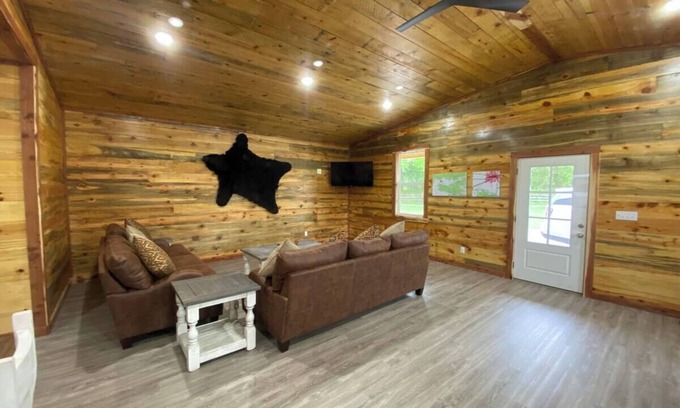 Mena House | The Bear Den ATV friendly