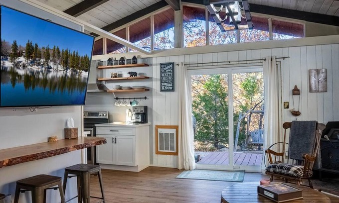 Green Valley Lake Villa | The Best Green Valley Lake Retreat! Traeger Grill!