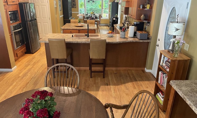 Warrensburg House | The Big House