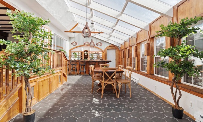 West Dover Villa | The Birch House Heated Pool, Sauna Theater,& More