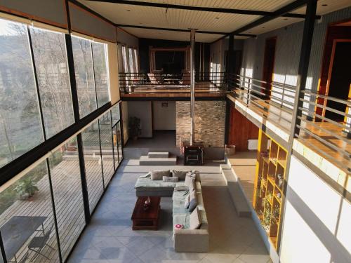 Pinto Apartment | The Black House