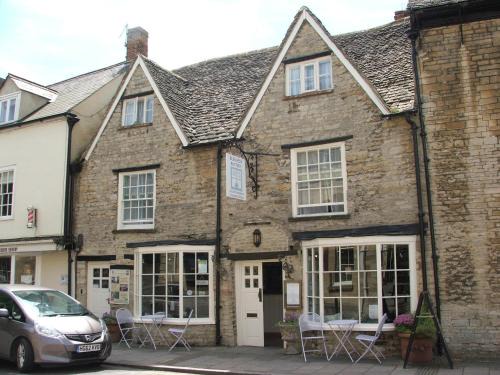 Woodstock Hotel | The Blenheim Buttery