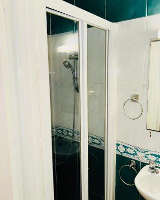 Southampton City Centre House | The Bliss 9 Home Stay, En-suite, Self check in with smart lock, Non Smoking Home in and out, Zero tolerance for noise after 11pm