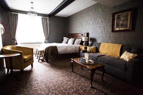 Witney Hotel | The Blue Boar