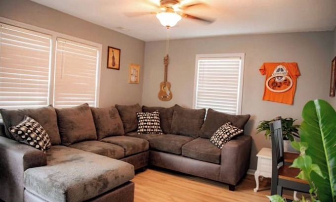 Owensboro House | The Bluegrass House