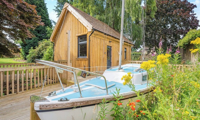 Polmont Cottage | The Boathouse - UK42988
