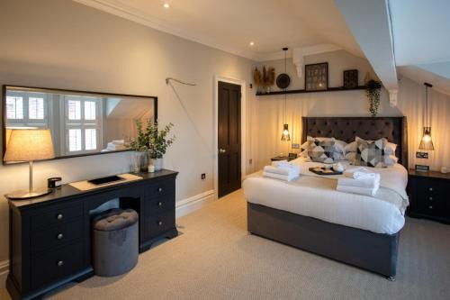 Offerton Hotel | The Cássidys Inn