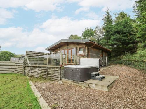 Mawr House | The Cabin