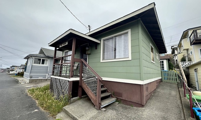 Dillon Beach Cabin | The Cabin is located a short walk to the beach