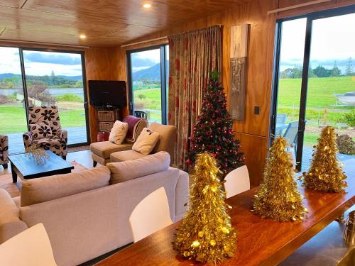 Pukenui House | The Camel at Araiawa Raio Lodge Pukenui