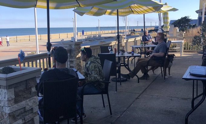 Northeast Virginia Beach Hotel | The Capes Hotel