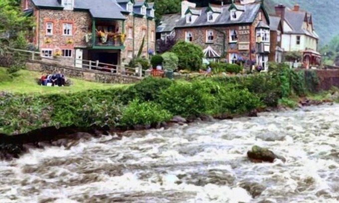 Lynmouth House | The Captain's House