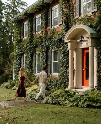 Port Dover Hotel | The Castle