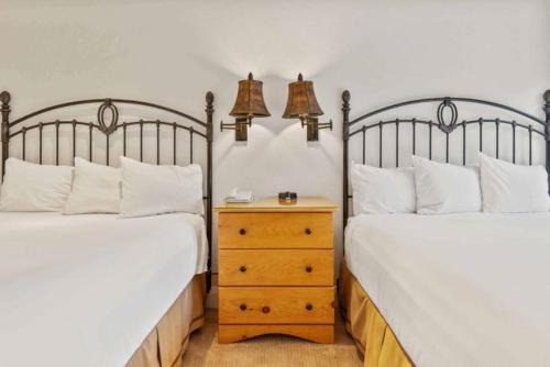 Beaver Creek Hotel | The Charter at Beaver Creek B335