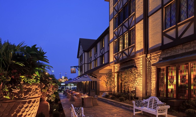 Richmond Heights Hotel | The Cheshire