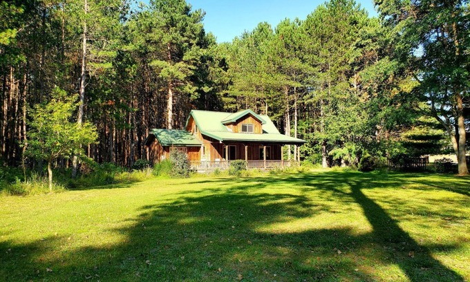 Mears Cottage | The Classic Cottage - Only one mile from the dunes!